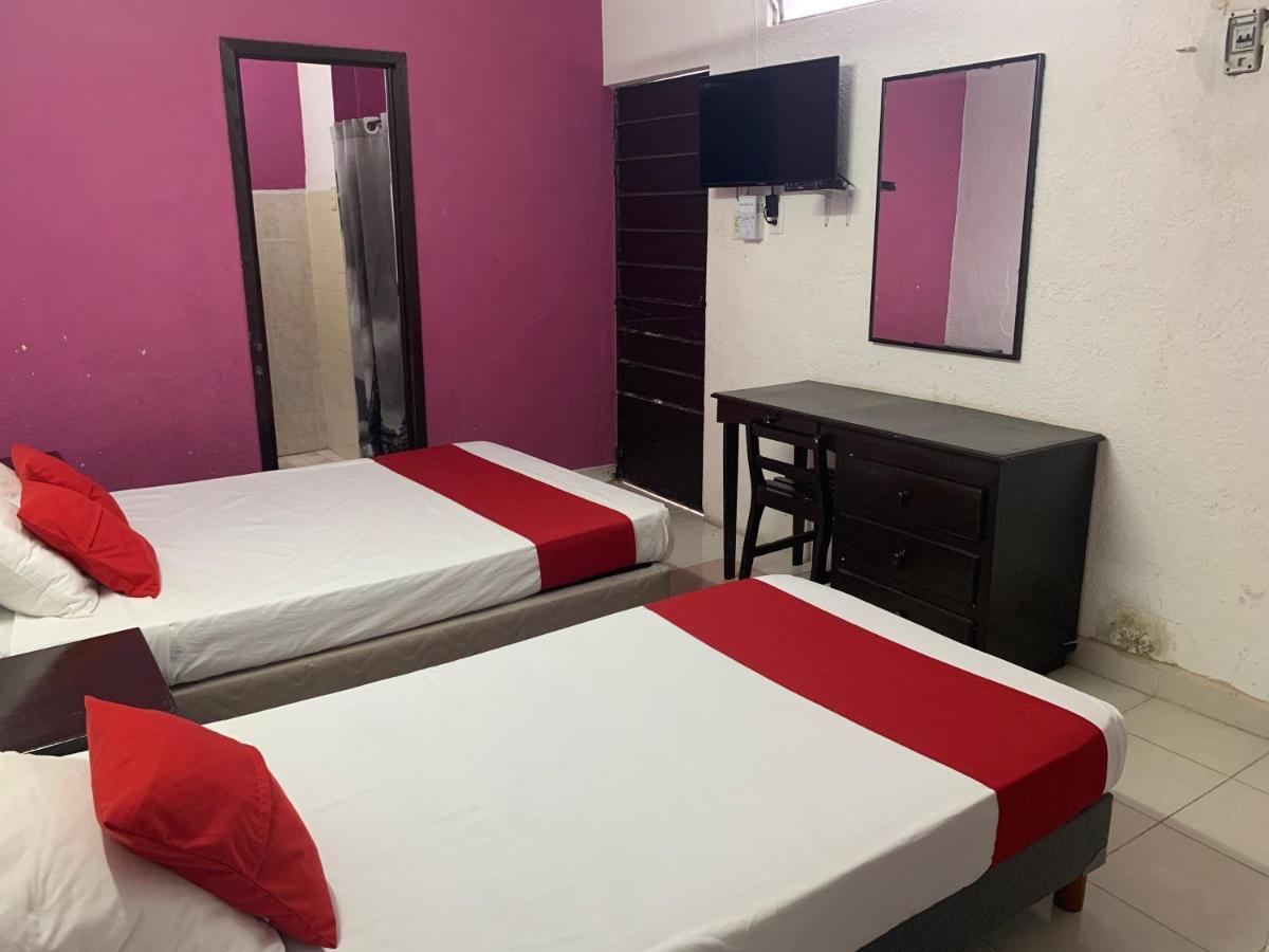Hotel Aventura Merida Ngoại thất bức ảnh