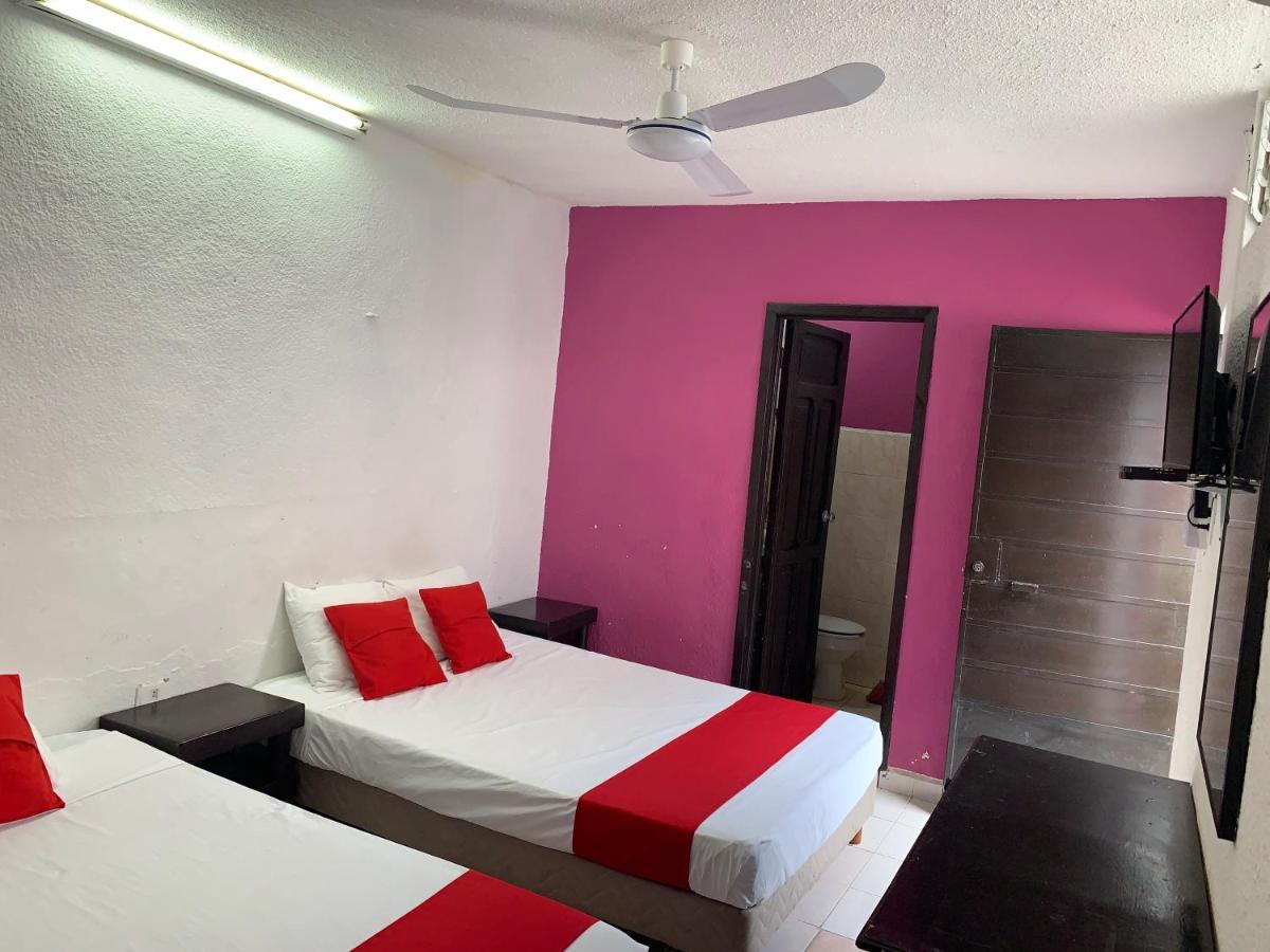 Hotel Aventura Merida Ngoại thất bức ảnh